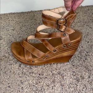 Women’s BEDSTU Wedges